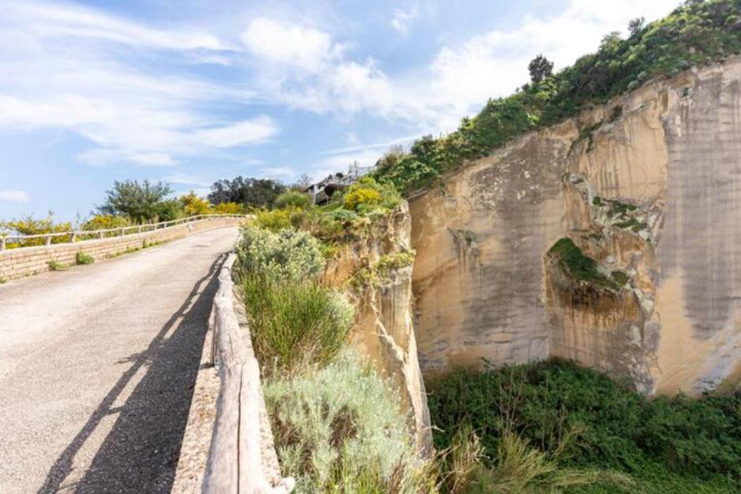 Lavinum Villa Monte di Procida Exterior foto